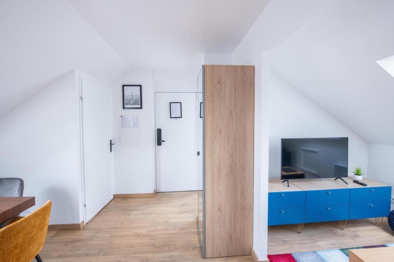 Apartamento Le Champs-elysees - Cite Universitaire Paris 14 *